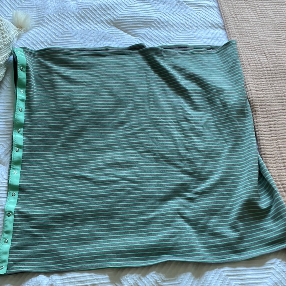 Lululemon wrap scarf